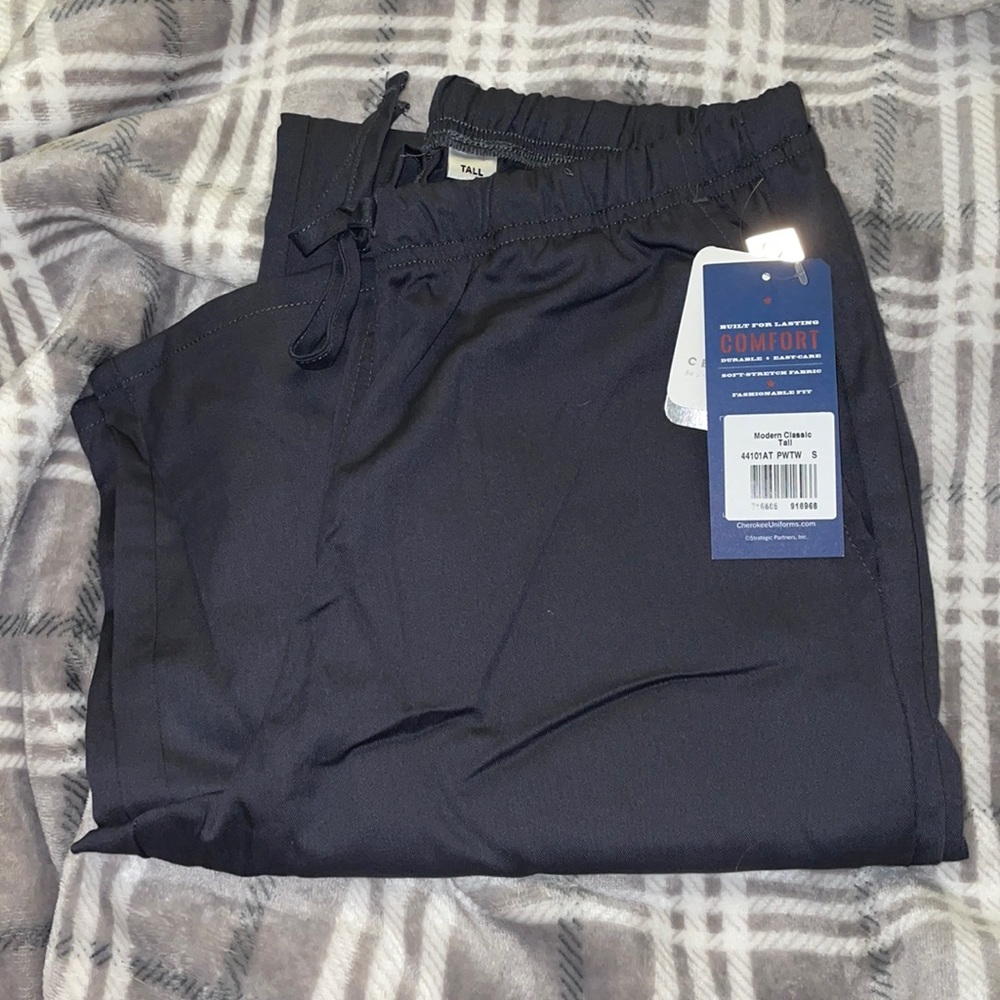 Cherokee scrub pants